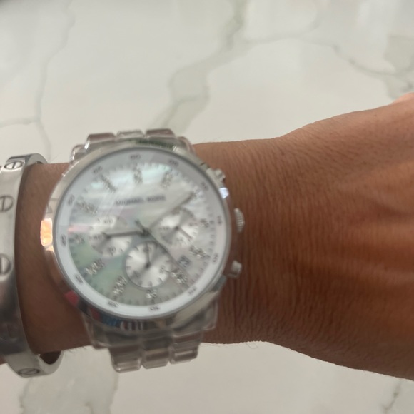 Michael Kors watch - Picture 2 of 3